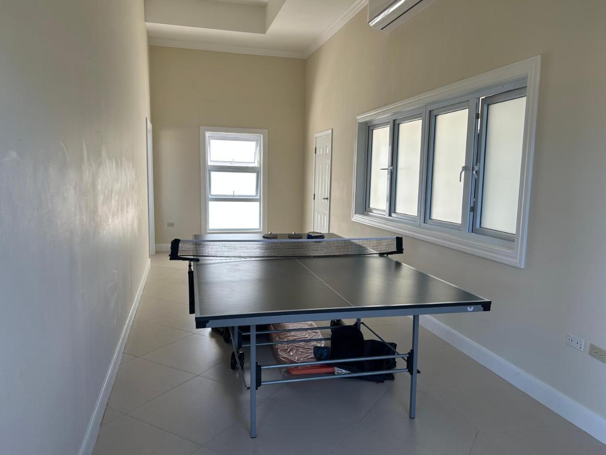Seamist Villa @Oceanpointe Lucea Comfy 2Br W/Pool Gym & Parking Buitenkant foto